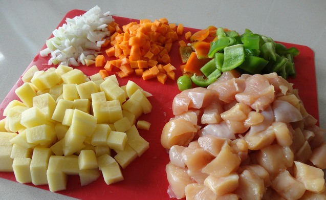 Рецепт Куриное филе с соусом карри и овощами