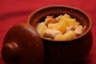 Куриные крылышки в горшочке