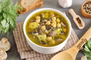 Грибной суп с нутом