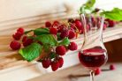 Рецепт малинового вина