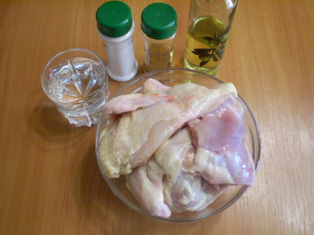 Рецепт Курица, тушенная кусочками
