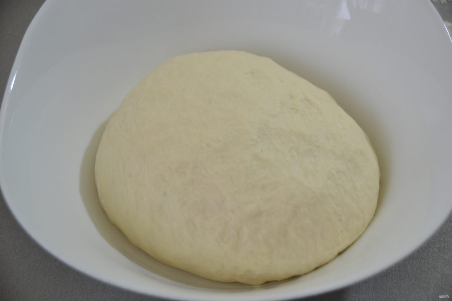 Фарш тесто лепешка. Осетинские лепешки. Казахские лепешки. Как сделать тесто для лепешек. Лепёшки рецепт осетинскт осетинские.