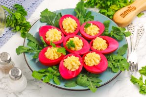 Маринованные яйца