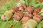 Куриные рулетики с беконом и кабачком