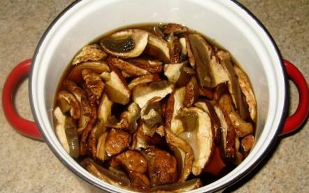 Рецепт Суп из белых грибов сушеных