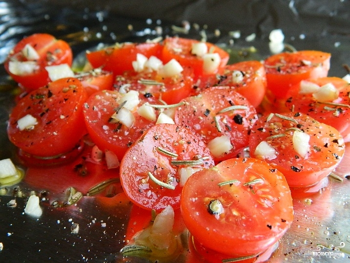 Рецепт Макароны с чесноком и помидорами