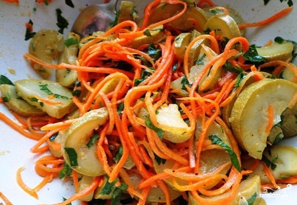 Рецепт Кабачки с морковкой по-корейски