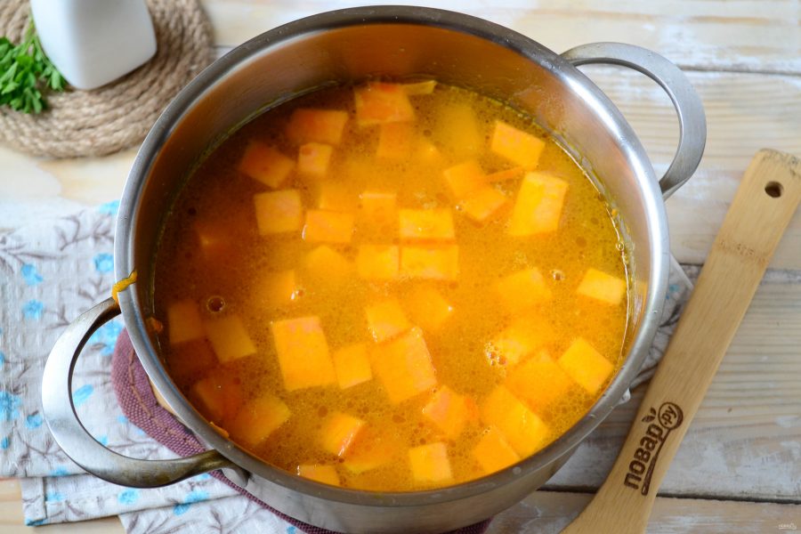 Тыквенно-морковный суп "Осень с остринкой"