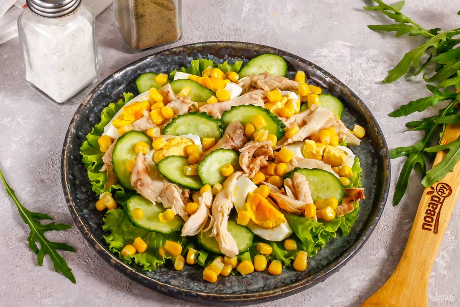 ПП салат с курицей и кукурузой