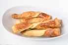 Слоеные палочки с сыром