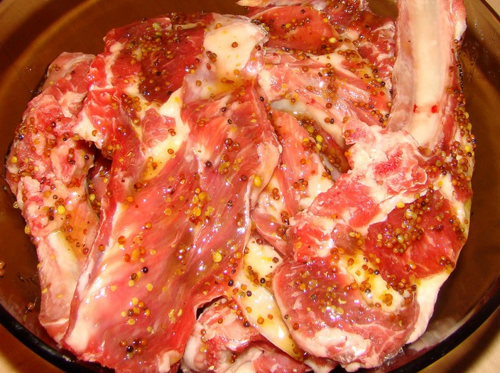 Бараньи косточки тушеные. Отбитая баранина в льезоне. Приготовить баранину вкусно. Как потушить баранину.