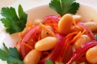 Фасоль с морковью и луком