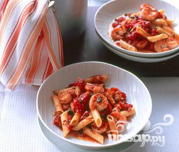 Рецепт Креветки с томатной пастой и каперсами