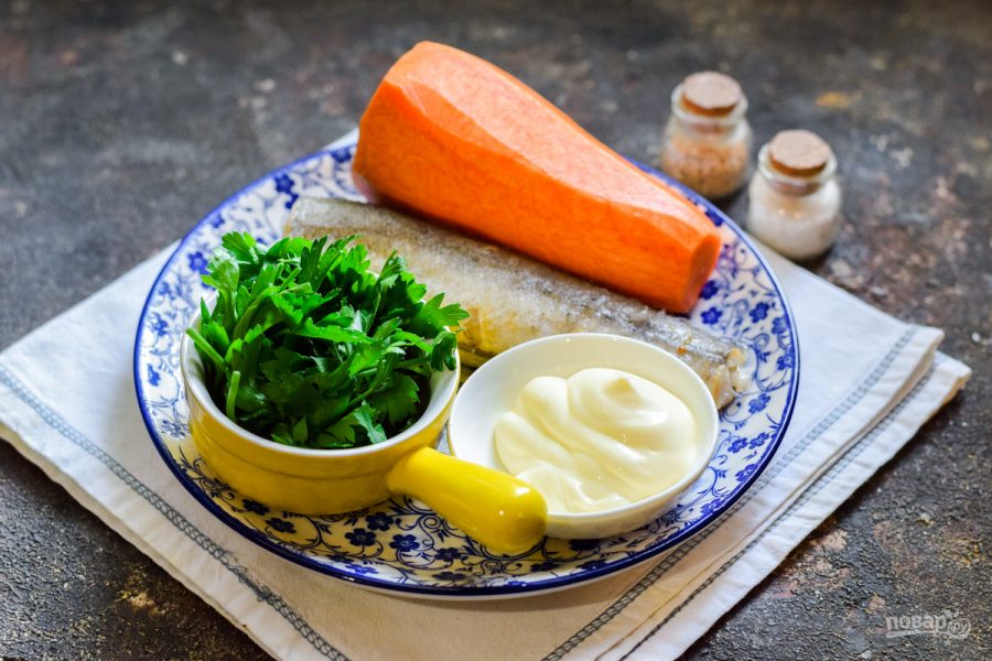 Салат из рыбы с морковью