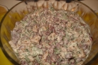 Салат из красной фасоли с сухариками
