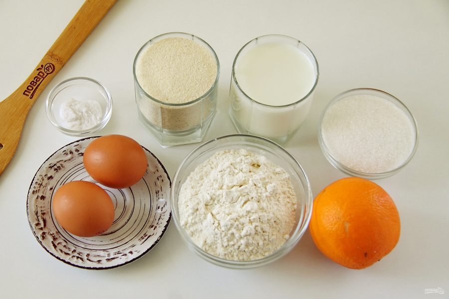 Рецепт яйца кефир сахар. Ингредиенты для манника. Ингредиенты для манника на кефире. Мука манка яйца. Манник с апельсином на кефире.