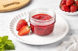 Варенье из клубники со стевией