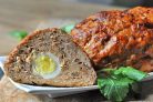 Мясной рулет с яйцами
