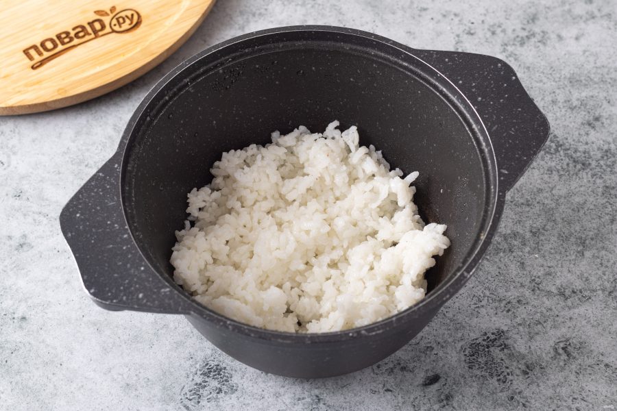 Рис отварной на воде. Химический состав, пищевая ценность и калорийность