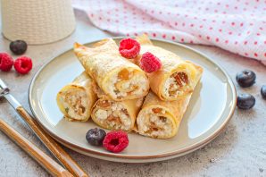 Блины на молоке с творогом