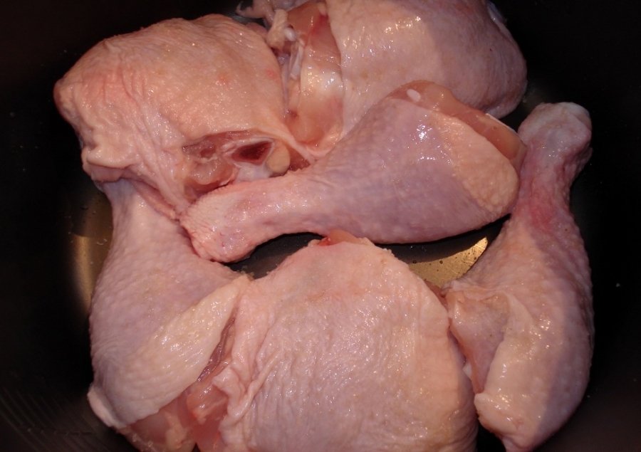 Рецепт Курица в мультиварке в сметане