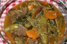 Говядина в горшочке с овощами