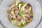 Салат шашлычный со свининой