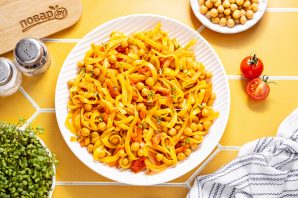 Нут с лапшой