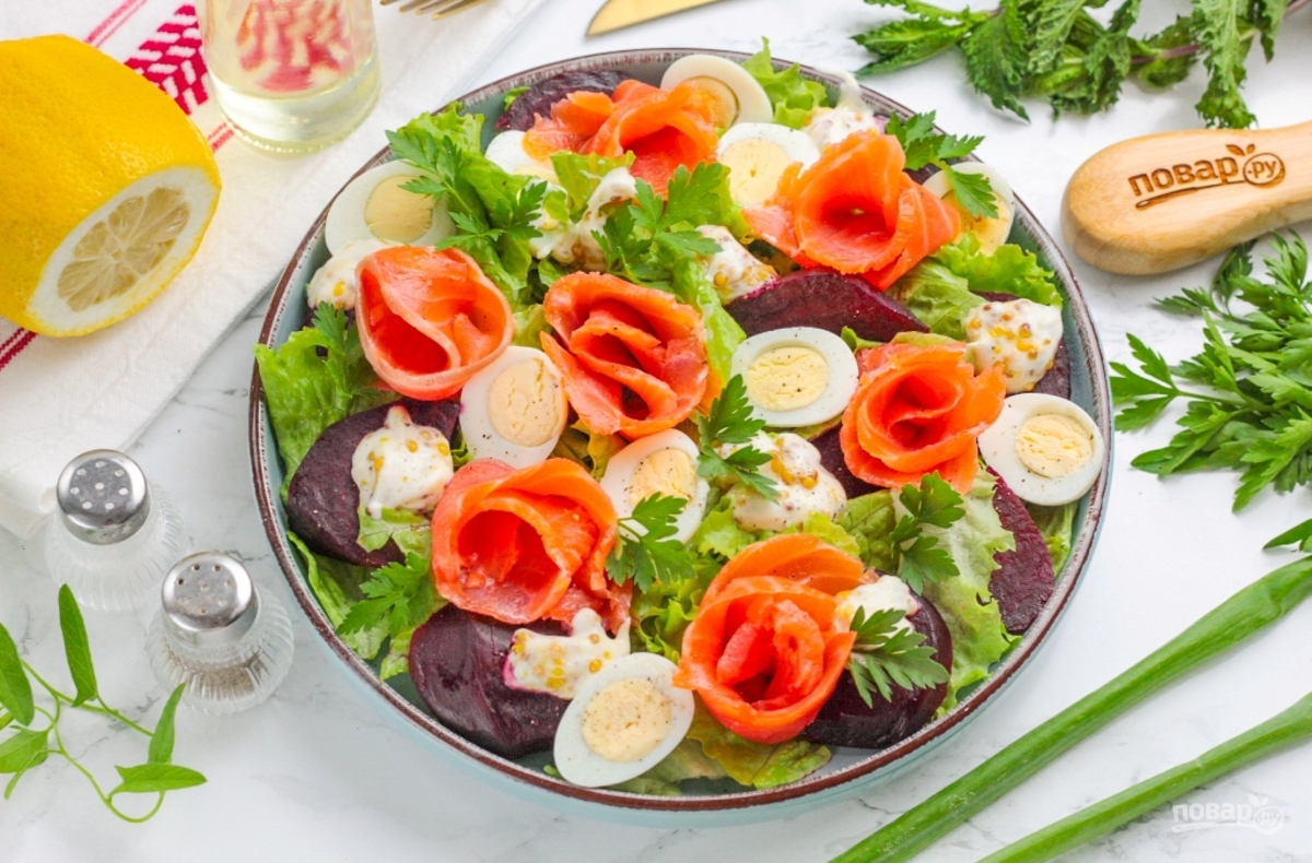 Салат со свеклой и перепелиными яйцами