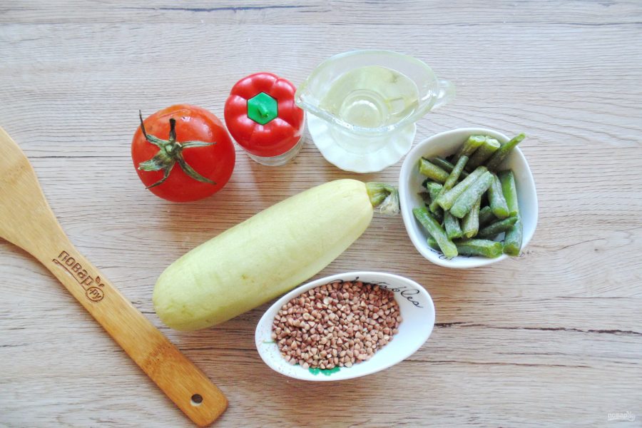 Салат с гречкой и овощами