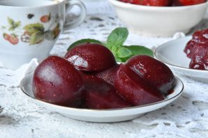 Конфеты из замороженной клубники