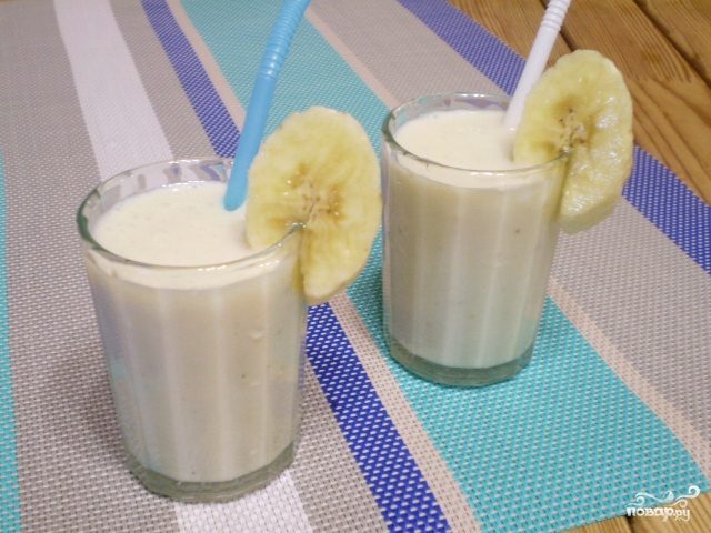 Банановый смузи