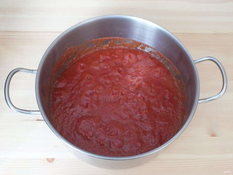 Подлива из кабачков и томатной пасты