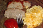 Мясной рулет и макароны с сыром