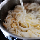 Рецепт Фаршированные грибы с луком