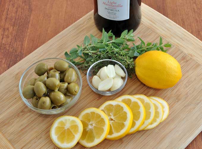 Рецепт Курица с лимоном и оливками