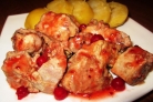 Курица со смородиной