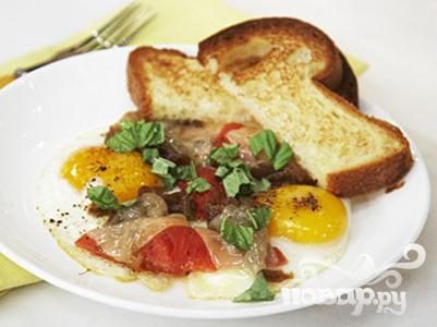 Рецепт Яичница с помидорами и базиликом