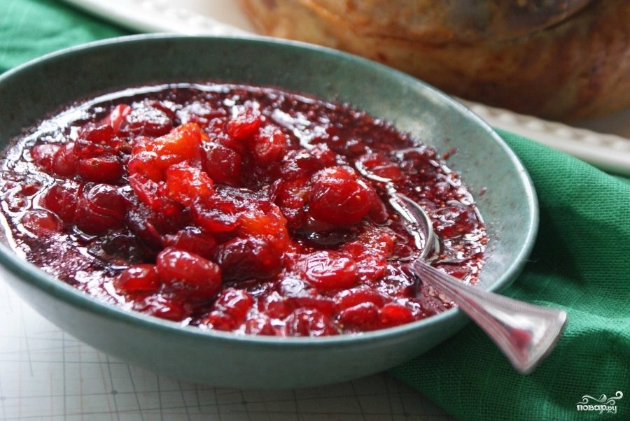 Рецепт Клюквенный соус с коньяком