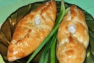 Расстегаи с консервой и рисом