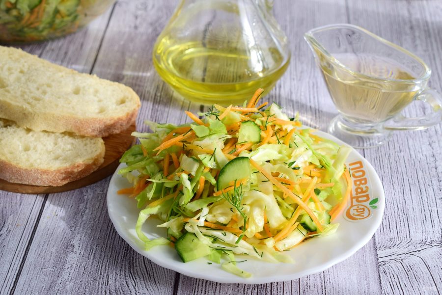 Салат овощной с растительным маслом - рецепт с фото