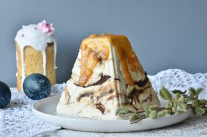 Творожная мраморная пасха