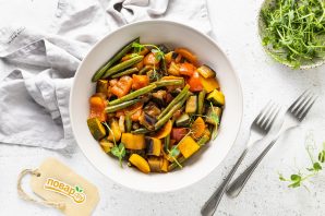 Рагу с баклажанами и стручковой фасолью