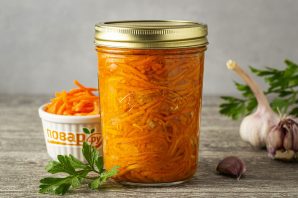 Морковь по-корейски на зиму