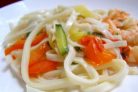 Лапша удон с креветками и овощами