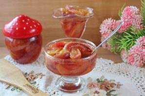 Варенье из нектаринов и персиков