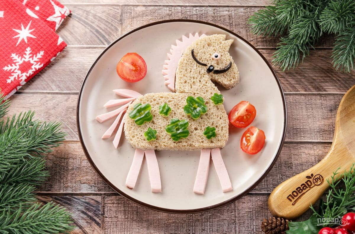 Как украсить новогодний стол своими руками на год Лошади 2026
Как украсить новогодний стол своими руками на год Лошади 2026