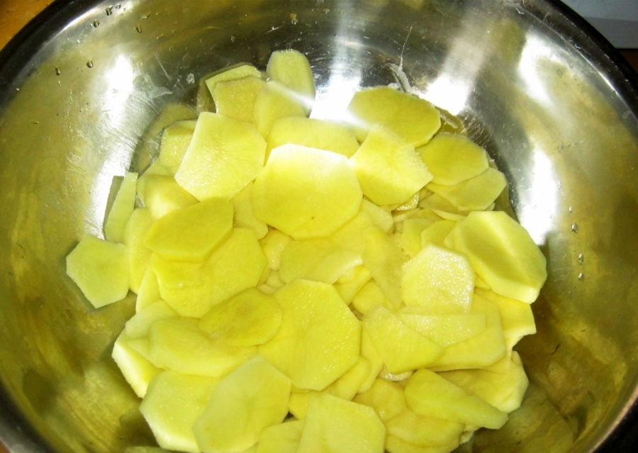 Рецепт Картошка, запеченная под сыром в духовке