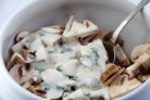 Салат со свежими шампиньонами