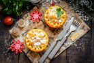 Салат в апельсиновых корзиночках